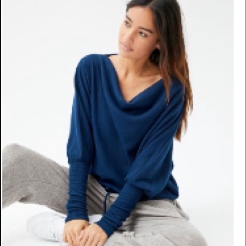 Out from under sweater, gorgeous color NWT